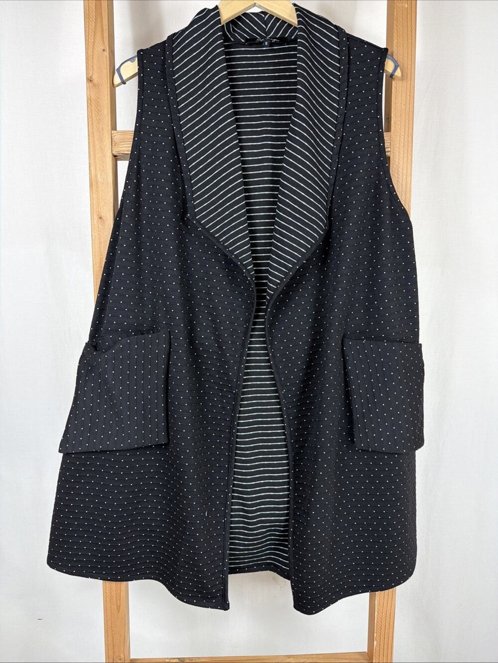 NWT Sydney Black White Pattern Sleeveless Pockets Open Duster Vest #1143 Size S